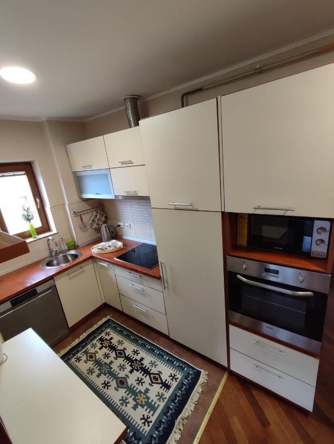 Deluxe Apartment Lejla - Free Garage Parking Sarajewo Zewnętrze zdjęcie